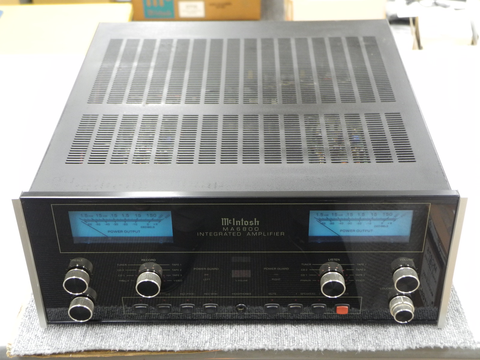 マッキントッシュ MA6800 販売予定品